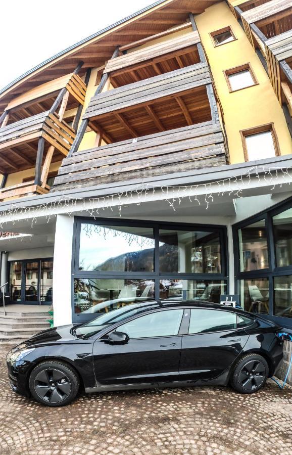 Hotel Moena Exteriör bild